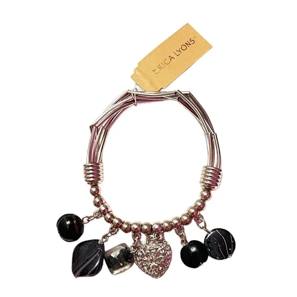 ⭐️3/$25⭐️ Erica Lyons Art Glass Heart Silver Tone Charm Stretch Bracelet NWT
